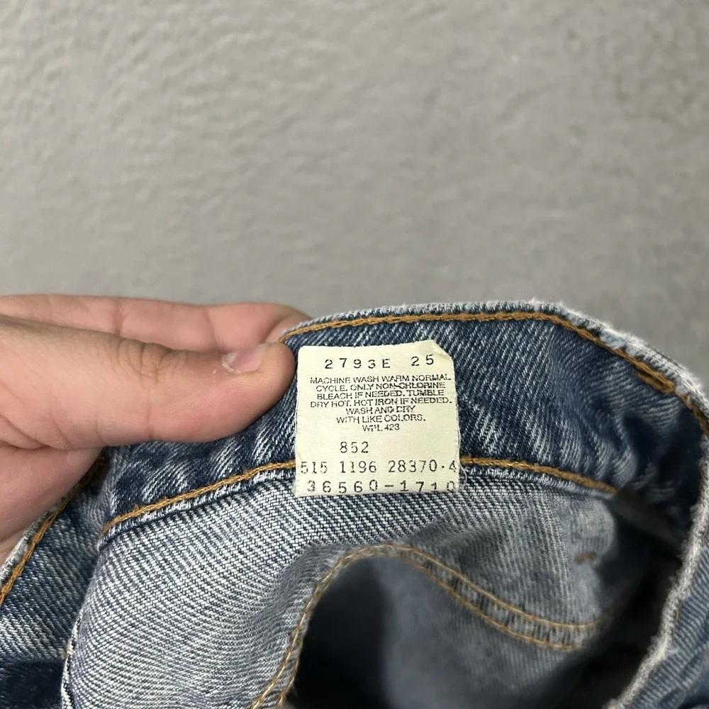 Vintage Levis Shorts Mens 32 Blue Denim 560 Relaxed Orange Tab Bermuda Jorts USA